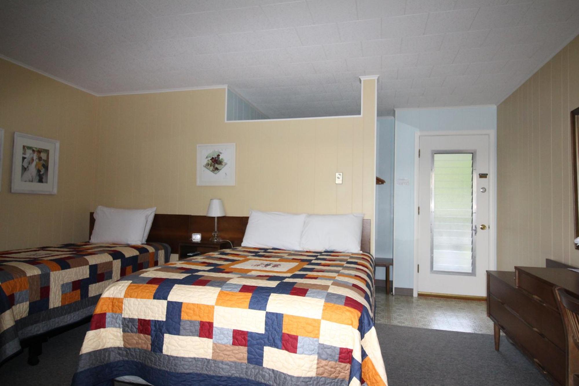 Sandy Point Motel Long Lake Eksteriør billede